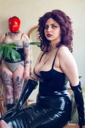 Goddess Calli Dominatrix